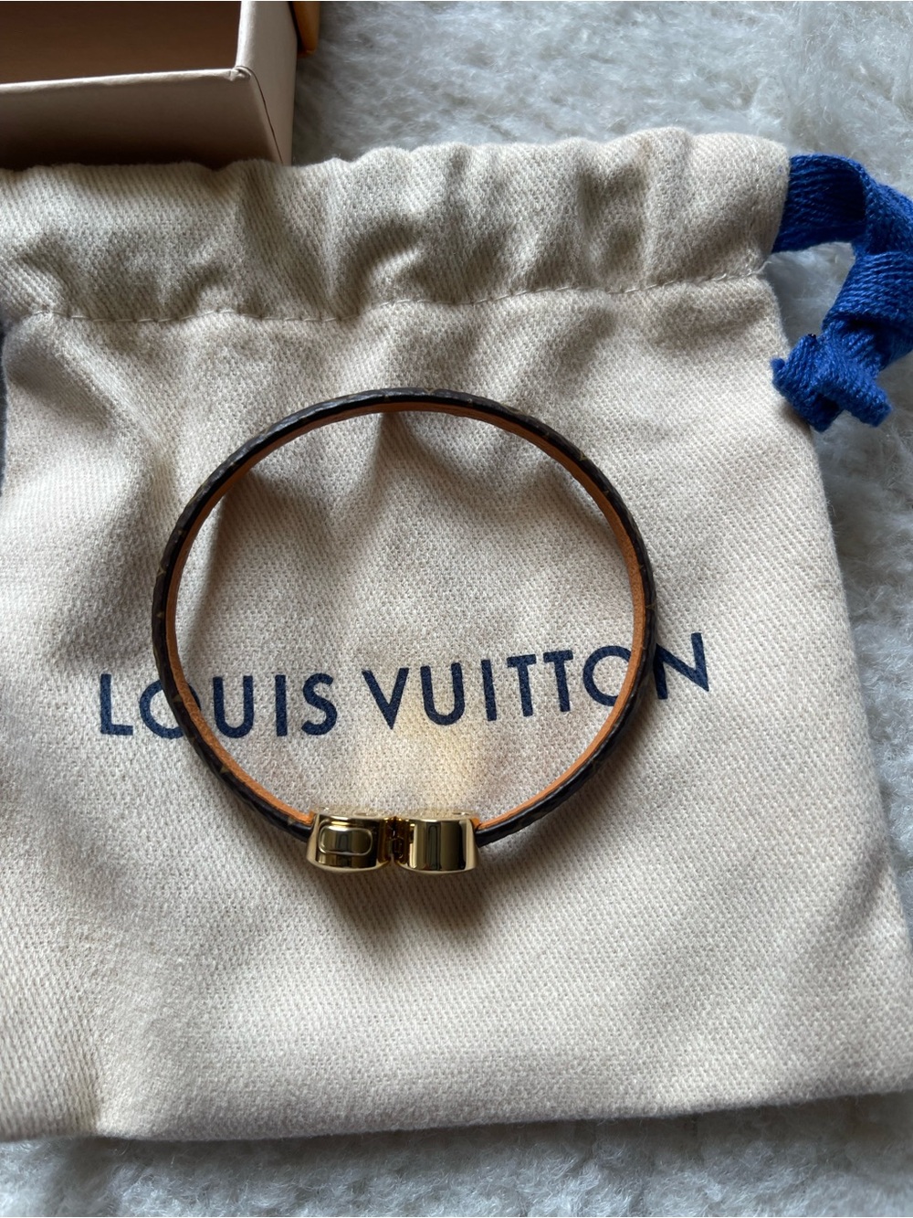 Louis Vuitton Monogram Bracelet - Picture 3 of 8